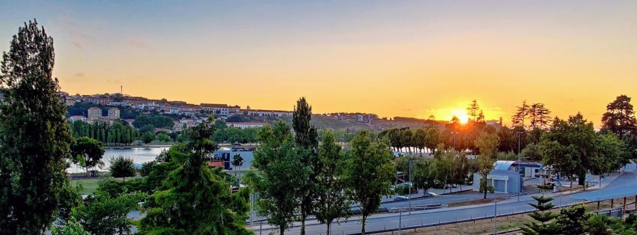 Stylish And Elegant Studio - Best View And Location In Coimbra Downton Extérieur photo